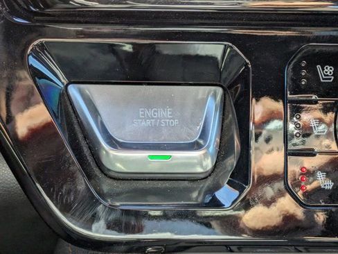 Used 2024 GMC Sierra 2500 AT4 w/ AT4 Premium Plus Package image 24