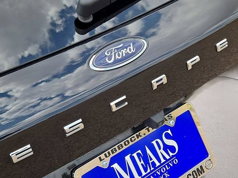 Used 2025 Ford Escape ST-Line FWD image 12