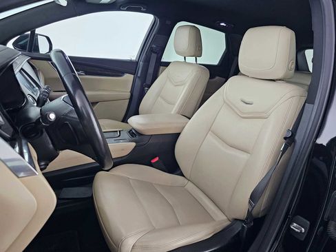 Used 2019 Cadillac XT5 FWD image 21