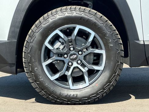 New 2026 Chevrolet Equinox ACTIV image 26