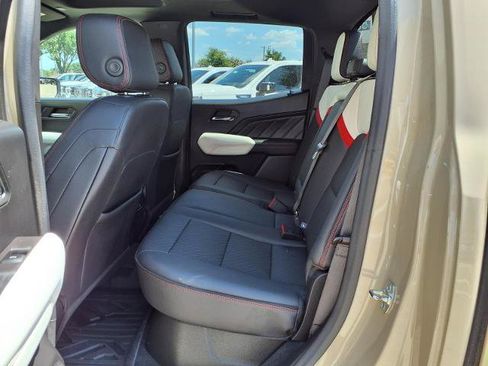Used 2024 GMC Canyon AT4X AWD/4WD image 20