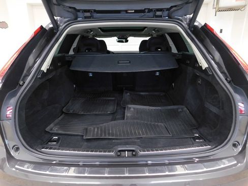 Used 2022 Volvo V90 B6 Cross Country AWD/4WD image 59