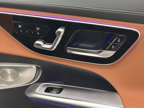 New 2026 Mercedes-Benz GLC 300 image 18