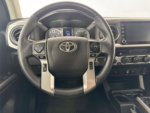 Certified 2022 Toyota Tacoma SR5 image 28