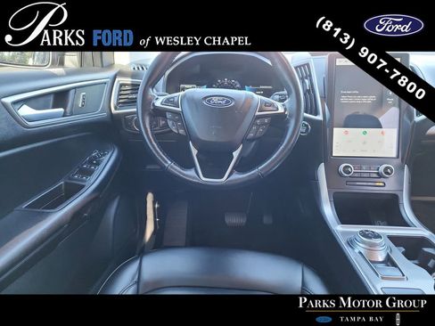 Used 2023 Ford Edge SEL image 11