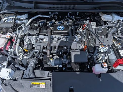Certified 2023 Toyota Corolla LE FWD image 32