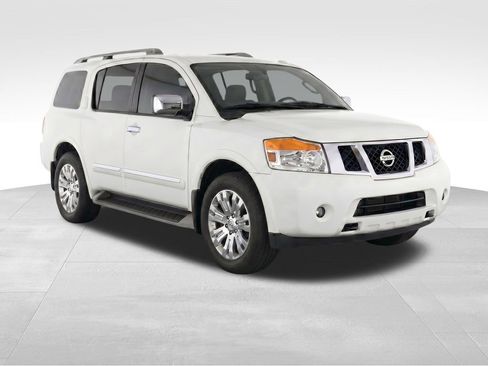 Used 2015 Nissan Armada Platinum w/ 2nd Row Captain Seat Package AWD/4WD image 2