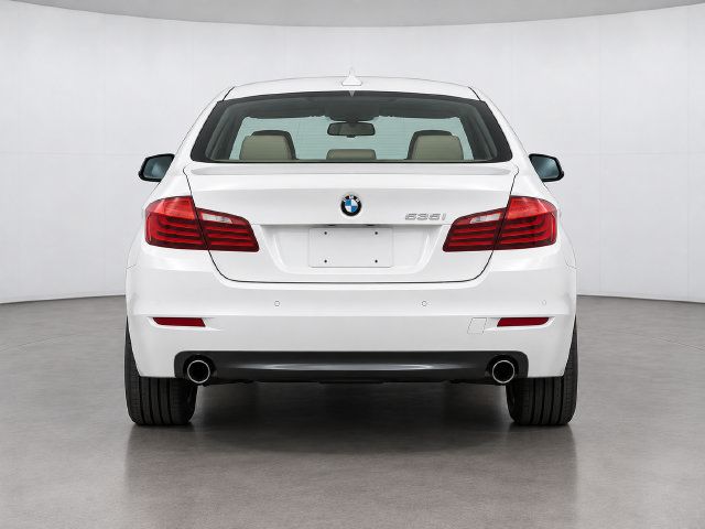 Used 2015 BMW 535i Sedan RWD image 4