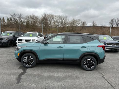 New 2026 Kia Seltos S image 8