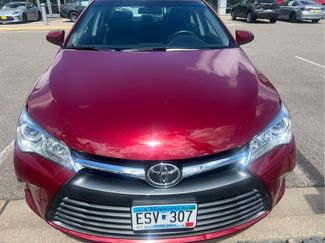 Used 2017 Toyota Camry XLE FWD video 2