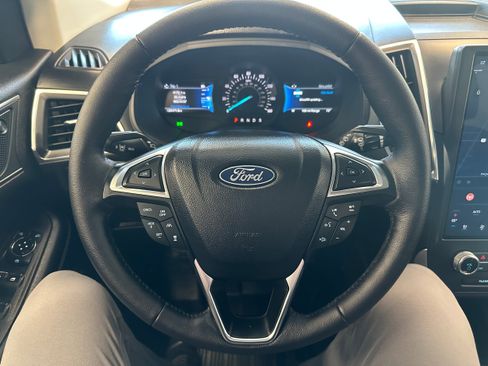 Used 2024 Ford Edge Titanium w/ Equipment Group 301A AWD/4WD image 22