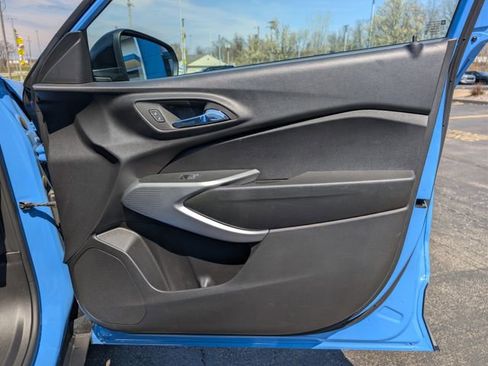 Used 2024 Chevrolet Trax RS w/ Driver Confidence Package image 13