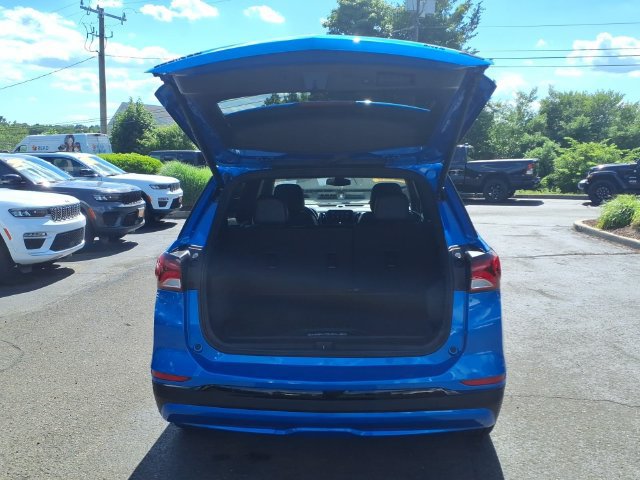 Used 2024 Chevrolet Equinox RS w/ RS Leather Package AWD/4WD image 7