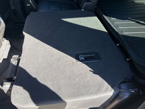 Used 2023 Chevrolet Tahoe LT w/ Luxury Package image 62