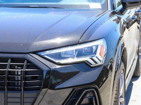 Used 2023 Audi Q3 2.0T Premium Plus w/ Premium Plus Package AWD/4WD image 7