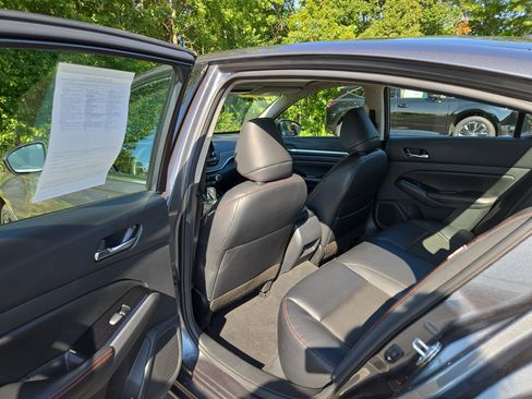 Used 2023 Nissan Altima 2.5 SR image 24