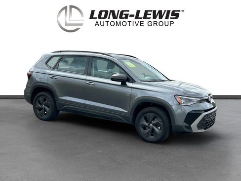 Certified 2025 Volkswagen Taos S image 10