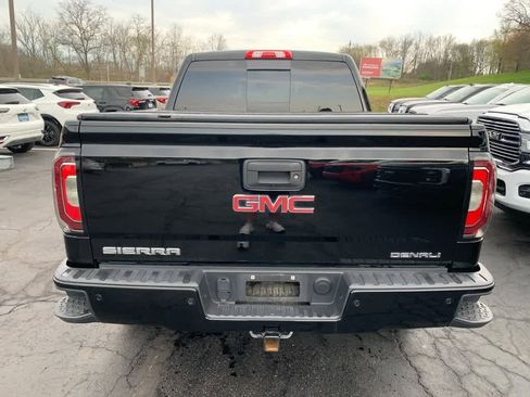 Used 2017 GMC Sierra 1500 Denali w/ Denali Ultimate Package AWD/4WD image 4