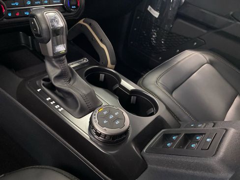 New 2026 Ford Bronco Badlands AWD/4WD image 30