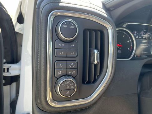 Used 2023 Chevrolet Silverado 2500 High Country AWD/4WD image 30