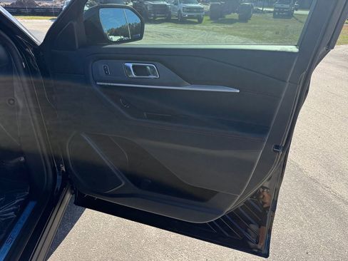 New 2026 Ford Explorer ST-Line w/ ST-Line Street Pack image 19