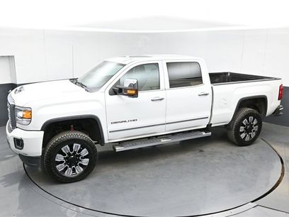 Used 2019 GMC Sierra 2500 Denali w/ Duramax Plus Package