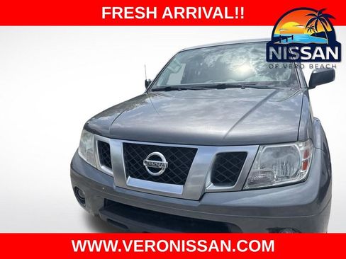 Used 2021 Nissan Frontier SV RWD image 1