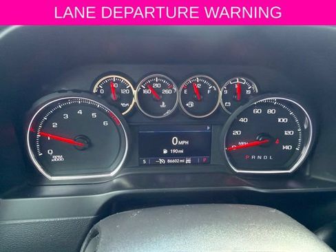 Used 2020 Chevrolet Silverado 2500 LT w/ Texas Edition AWD/4WD image 16