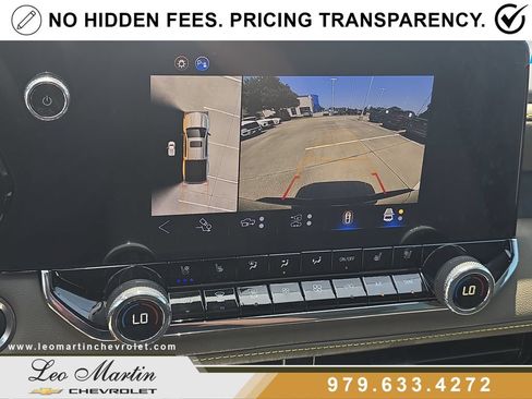 Used 2025 Chevrolet Colorado ZR2 w/ Technology Package AWD/4WD image 26