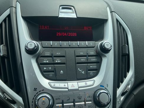 Used 2010 GMC Terrain SLE FWD image 18