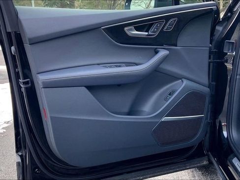 Used 2025 Audi Q7 3.0T Premium Plus w/ Premium Plus Package image 21