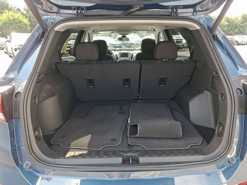 Certified 2024 Chevrolet Equinox LT FWD image 30