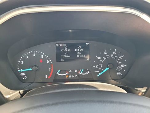 Certified 2022 Ford Escape SE w/ SE Sport Appearance Package image 29