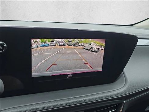 Used 2025 Buick Encore GX Preferred AWD/4WD image 15