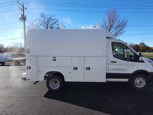 New 2025 Ford Transit 350 DRW AWD w/ Interior Upgrade Package image 9