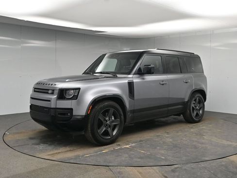 Used 2023 Land Rover Defender 110 X-Dynamic SE AWD/4WD image 1
