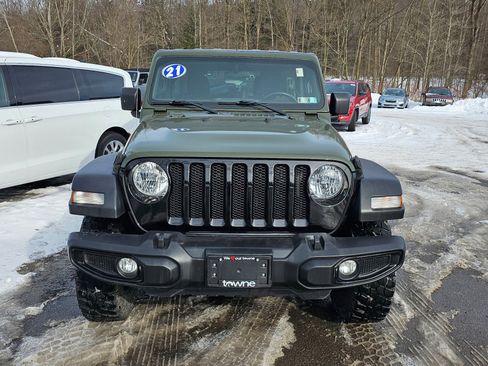 Used 2021 Jeep Wrangler Unlimited Sport image 3