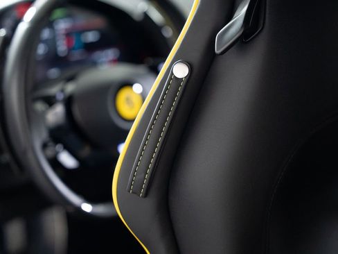 Used 2024 Ferrari Roma image 38