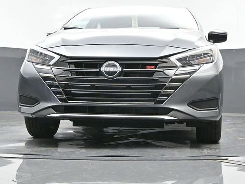 New 2025 Nissan Versa SR w/ Trunk Package FWD image 20