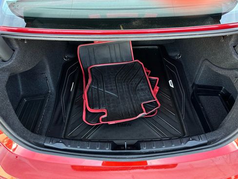 Used 2018 BMW 320i xDrive Sedan image 19