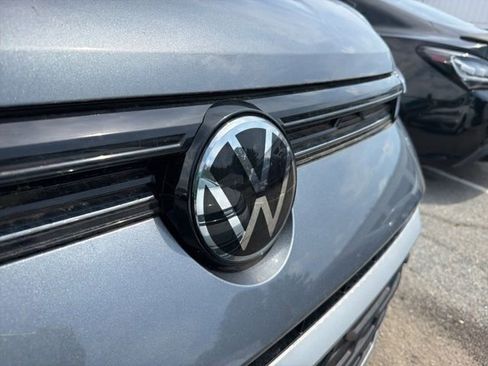 Used 2025 Volkswagen Taos S FWD image 8