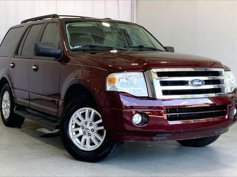 Used 2011 Ford Expedition XLT w/ Leather Seating Pkg RWD image 1