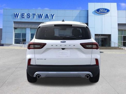 New 2025 Ford Escape Active image 5
