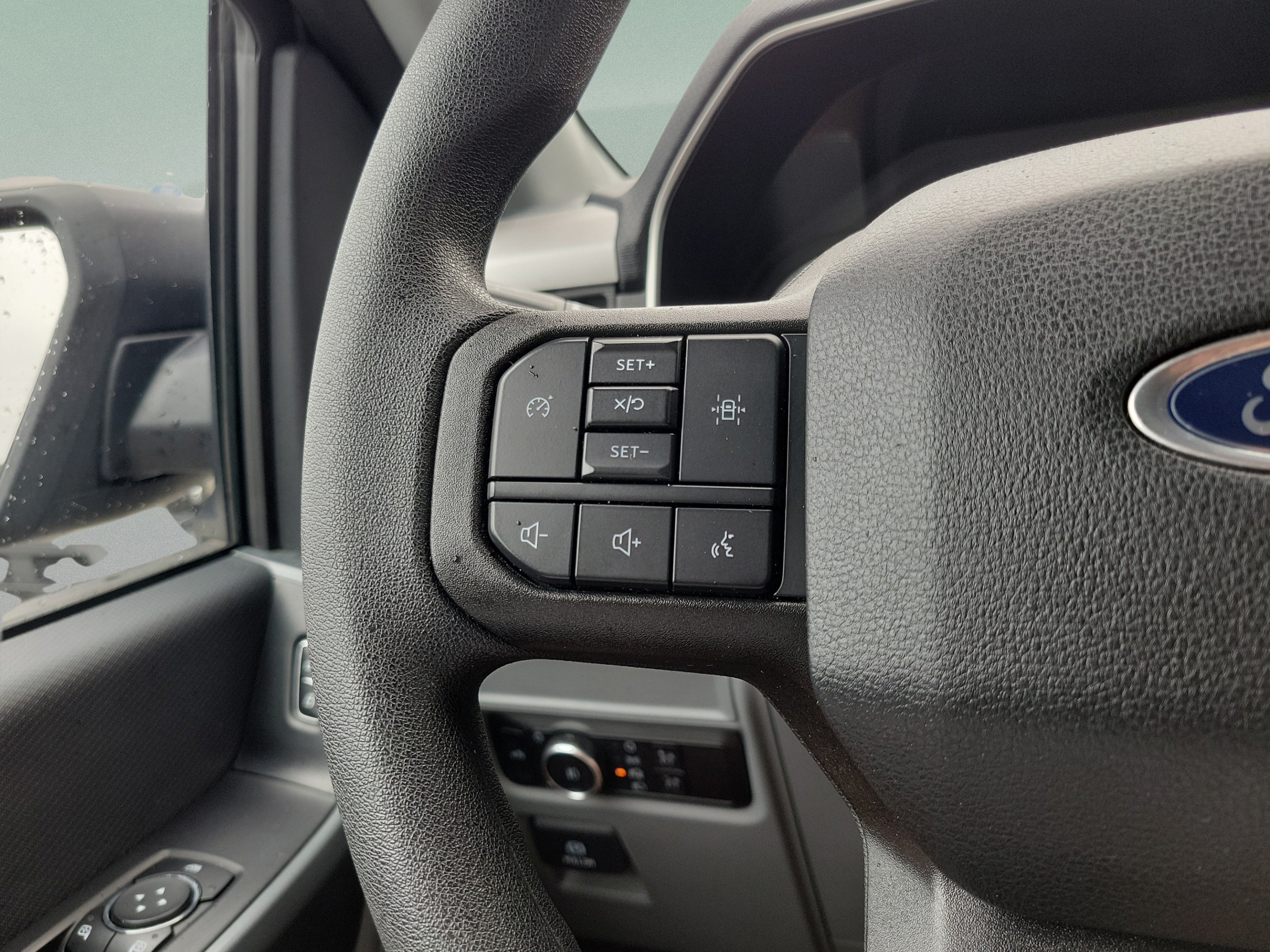 Used 2023 Ford F150 XLT AWD/4WD image 21