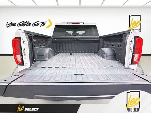 Used 2021 GMC Sierra 1500 Elevation w/ LPO, Elevation Black Package AWD/4WD image 25