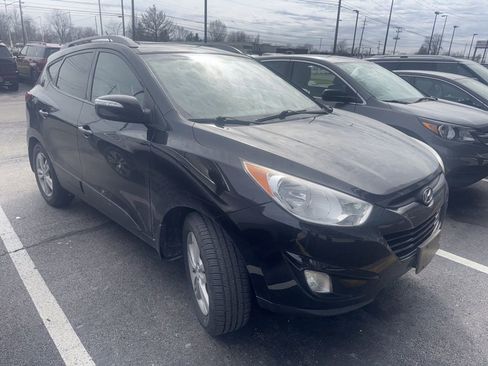 Used 2013 Hyundai Tucson GLS image 3