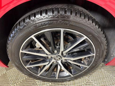 Used 2021 Toyota Camry SE image 17