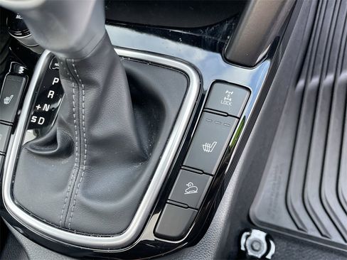 Certified 2024 Kia Seltos EX image 29