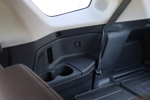 New 2026 Honda Pilot Touring image 11