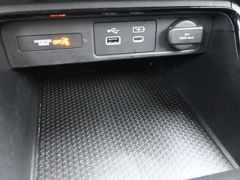 Used 2024 Honda CR-V EX image 31